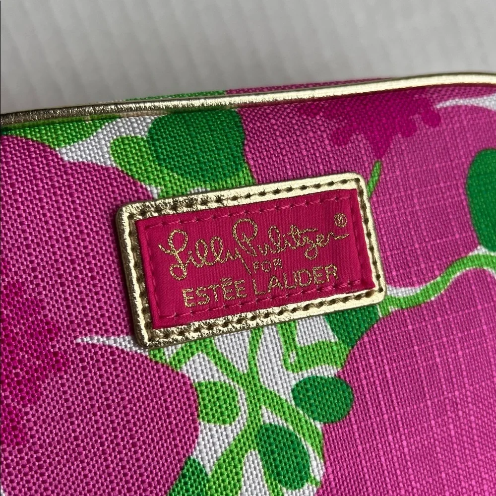Lilly Pulitzer for Estée Lauder cosmetic makeup bag.